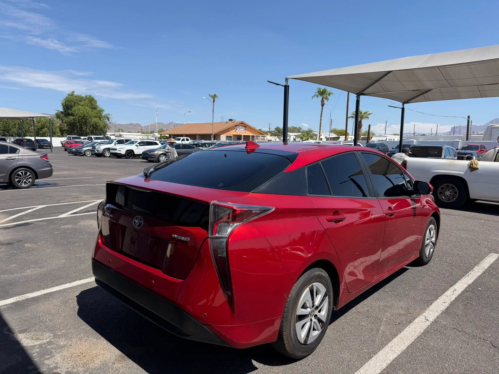 Used 2018 Toyota Prius Two w/ Prius Two Safety Plus Package FWD image 11