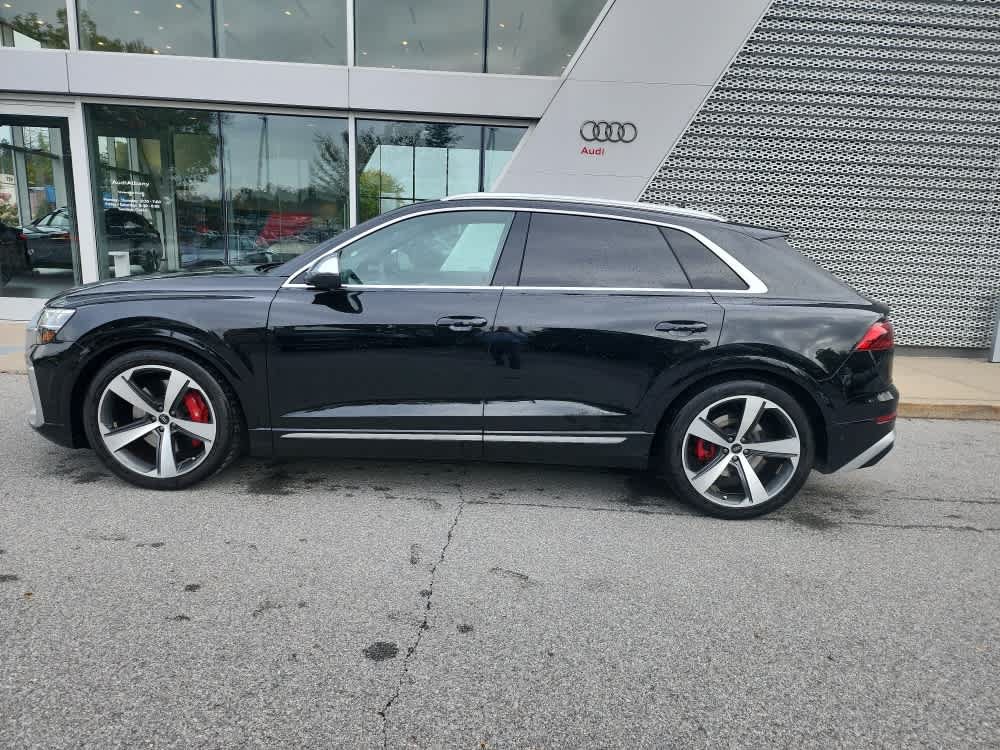 Used 2024 Audi SQ8 Premium Plus AWD/4WD image 2
