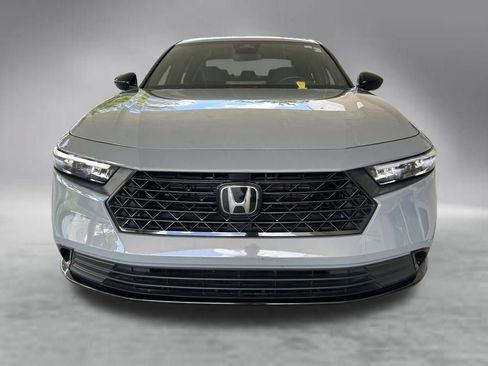 Used 2024 Honda Accord Sport image 13