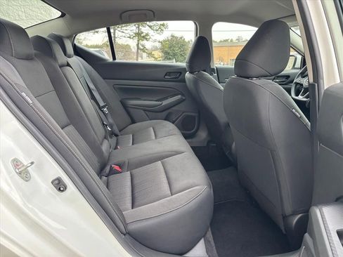 Used 2023 Nissan Altima 2.5 S image 11