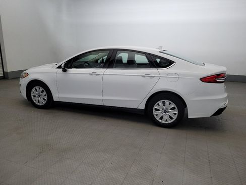 Used 2020 Ford Fusion S FWD image 3