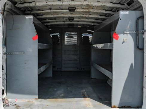 Used 2013 Nissan NV 2500 S w/ Side Curtain Airbag Pkg image 40