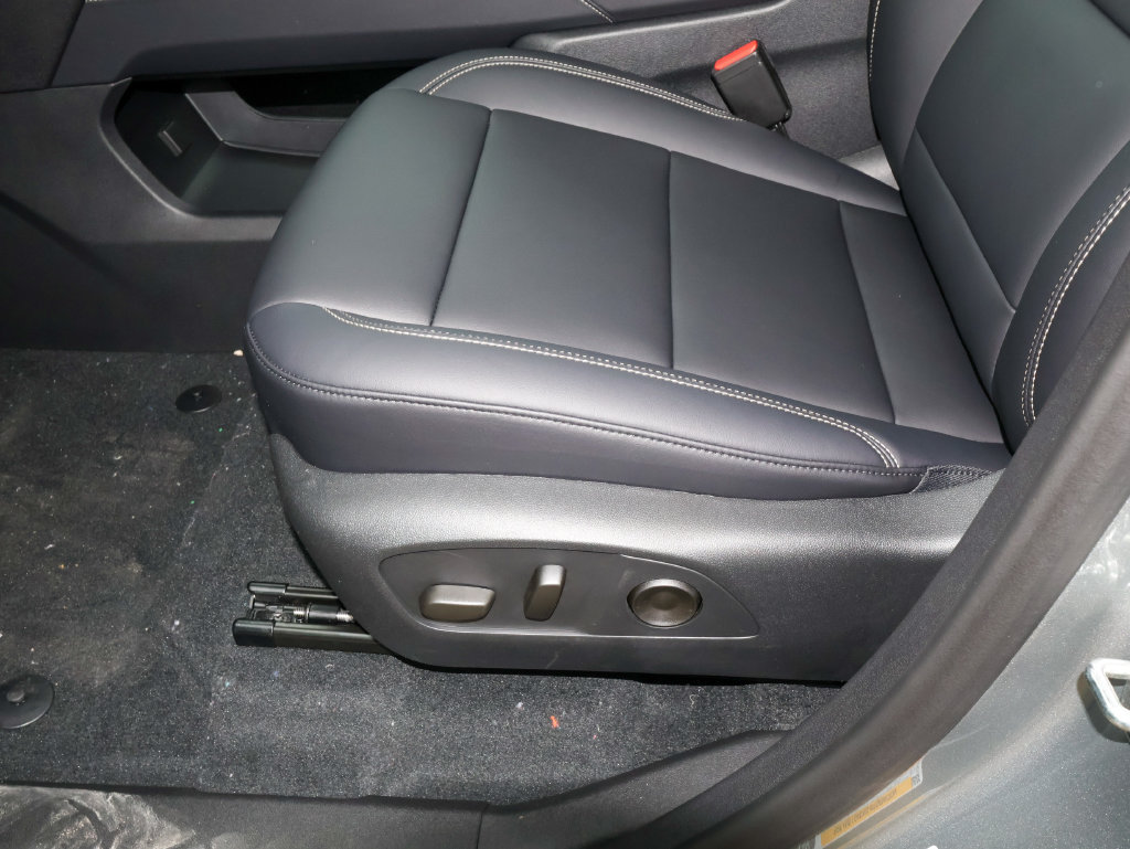 New 2027 GMC Acadia Elevation w/ Elevation Premium Package FWD image 9