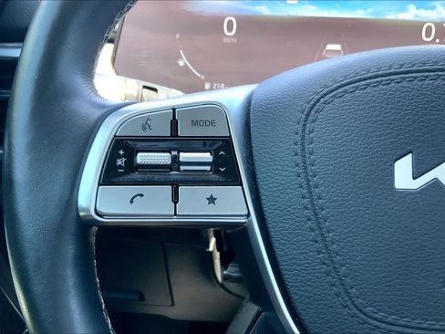 Certified 2023 Kia Telluride SX Prestige AWD/4WD image 24