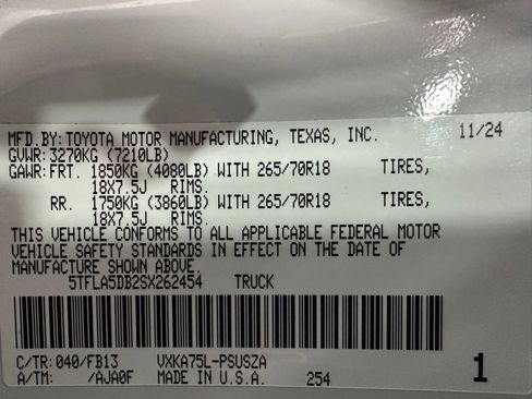 Used 2025 Toyota Tundra SR5 image 11
