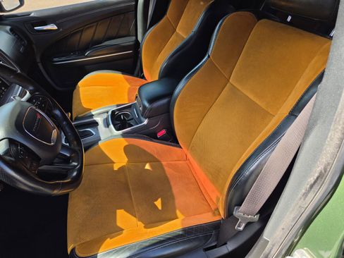 Used 2022 Dodge Charger R/T w/ Plus Group RWD image 15