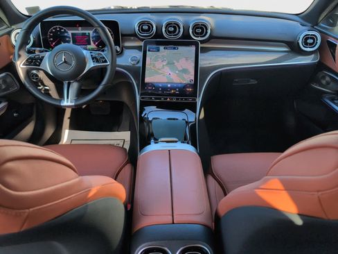 Used 2025 Mercedes-Benz C 300 4MATIC Sedan image 16