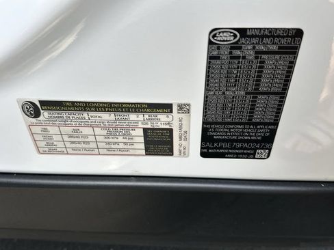 Used 2023 Land Rover Range Rover Long Wheelbase SE AWD/4WD image 36