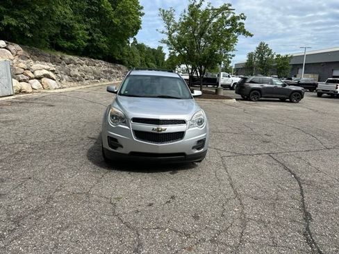 Used 2014 Chevrolet Equinox LT w/ Driver Convenience Package AWD/4WD image 3
