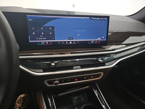 Used 2026 BMW X5 sDrive40i RWD image 11