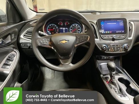 Used 2023 Chevrolet Malibu LT image 13