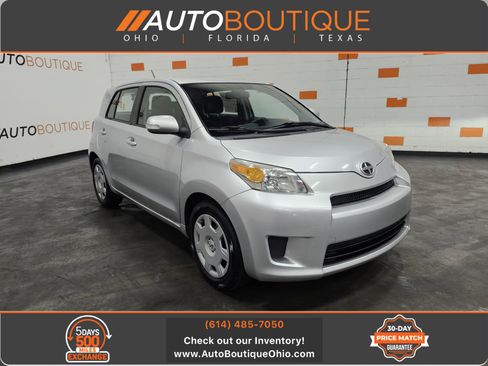 Used 2009 Scion xD image 1