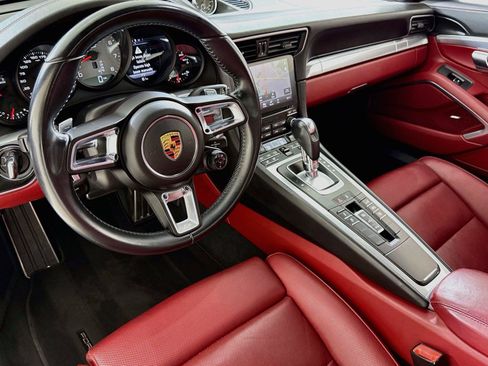 Used 2017 Porsche 911 Carrera 4S AWD/4WD image 25