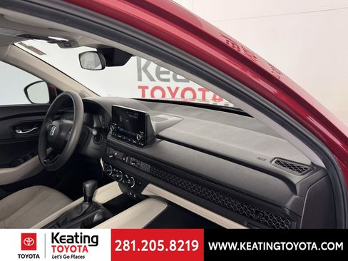 Used 2023 Honda Accord EX image 22