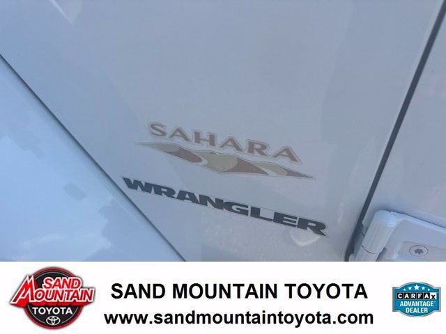 Used 2015 Jeep Wrangler Sahara AWD/4WD image 10