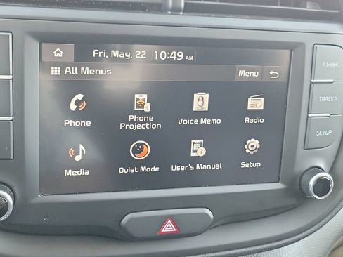 Used 2025 Kia Soul LX w/ LX Technology Package FWD image 19
