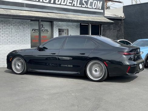 Used 2025 BMW 740i RWD image 16