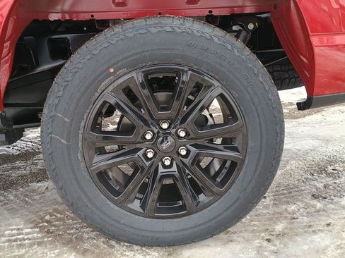 New 2025 Ford F150 Platinum w/ FX4 Off-Road Package image 24