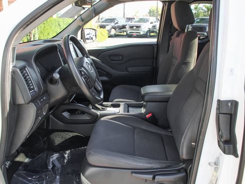Used 2022 Nissan Frontier S image 16