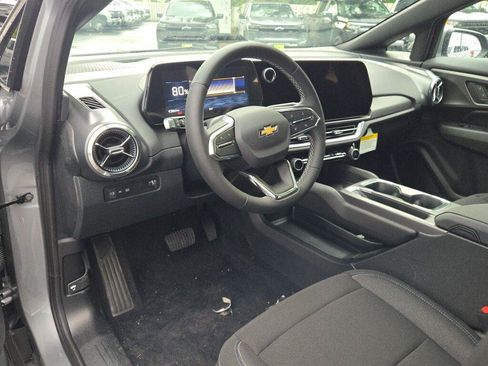 New 2026 Chevrolet Equinox EV LT w/ Comfort Package FWD image 19