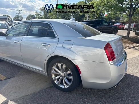 Used 2020 Chrysler 300 Limited AWD/4WD image 5