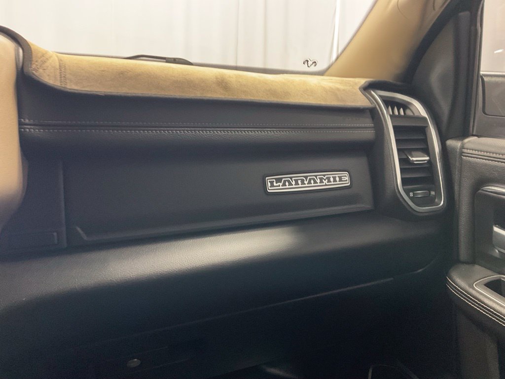 Used 2022 RAM 2500 Laramie AWD/4WD image 32