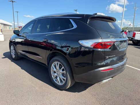 Used 2024 Buick Enclave Essence w/ Experience Buick Package AWD/4WD image 7