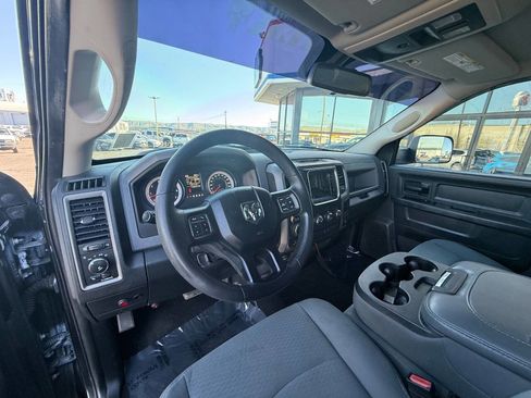 Used 2015 RAM 1500 Express w/ Black Ram 1500 Express Group image 8