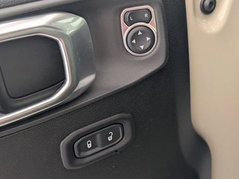 Used 2022 Jeep Wrangler Unlimited Rubicon 4xe w/ Cold Weather Group image 11