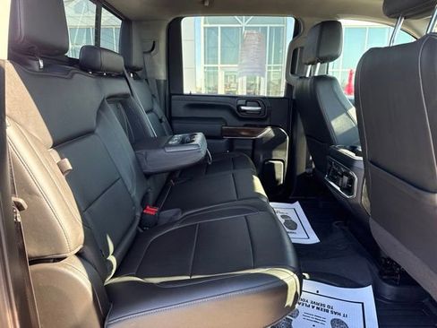 Used 2020 GMC Sierra 2500 SLT w/ SLT Premium Plus Package AWD/4WD image 19