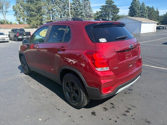 Used 2021 Chevrolet Trax LT w/ Driver Confidence Package FWD image 8