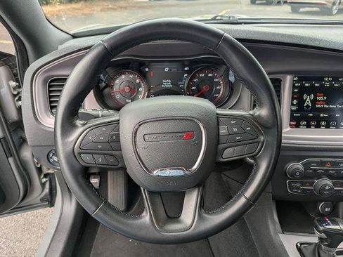 Used 2023 Dodge Charger SXT w/ Blacktop Package AWD/4WD image 14