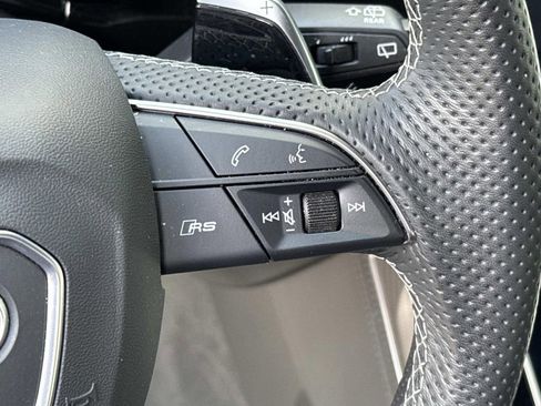 Used 2025 Audi RS Q8 performance image 26