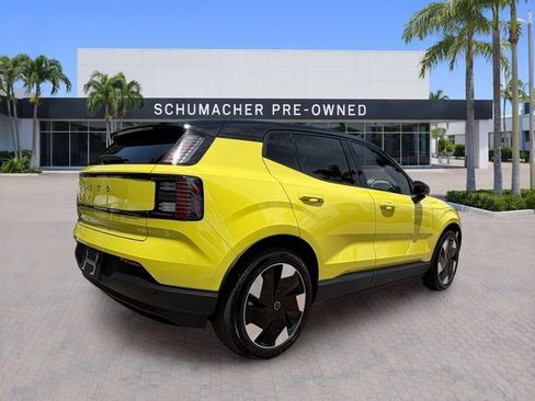 Certified 2025 Volvo EX30 Plus AWD/4WD image 7