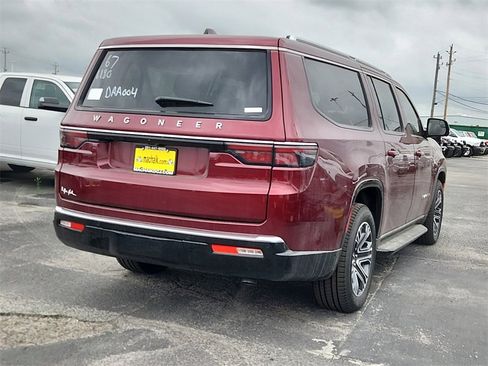 New 2024 Jeep Wagoneer L 4WD w/ Premium Group I image 3