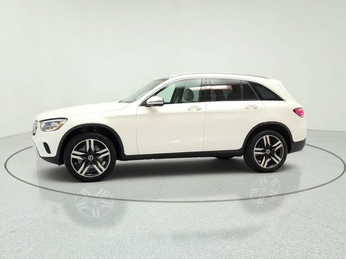 Used 2021 Mercedes-Benz GLC 300 image 8