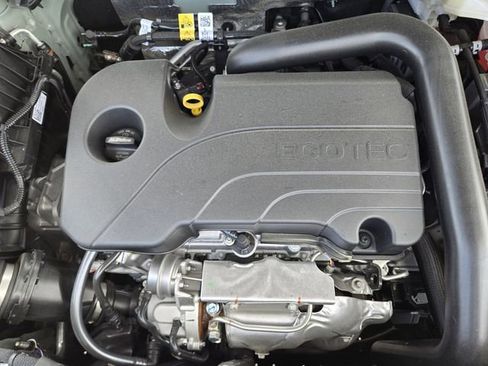 New 2026 Chevrolet Equinox ACTIV w/ Convenience Package III FWD image 22