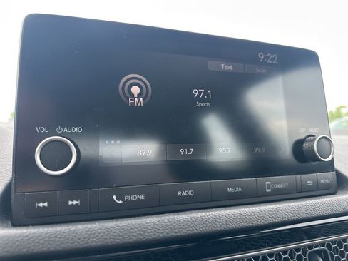 Used 2022 Honda Civic Sport image 21