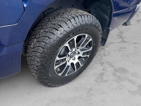 Certified 2024 Nissan Titan SV w/ SV Convenience Package AWD/4WD image 13