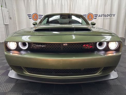Used 2019 Dodge Challenger R/T Scat Pack w/ Widebody Package image 3
