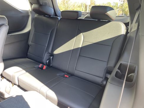 New 2026 Chevrolet Traverse Z71 w/ Enhanced Driving Package image 33