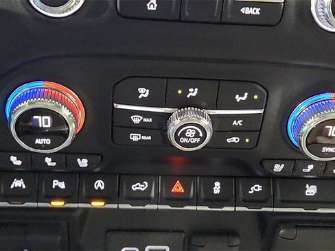 Used 2019 GMC Sierra 1500 SLT image 23