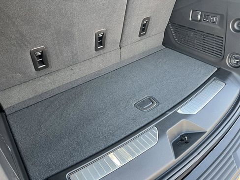 New 2026 GMC Yukon Denali w/ Sun & Power Step Package image 48