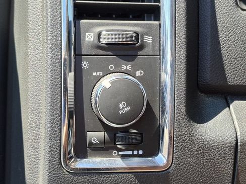 Used 2017 RAM 1500 Laramie Longhorn AWD/4WD image 9