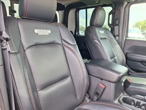 Used 2021 Jeep Gladiator Rubicon image 26