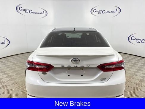 Used 2021 Toyota Camry XSE AWD/4WD image 5