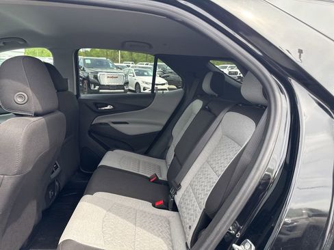 Used 2024 Chevrolet Equinox LS w/ LS Convenience Package image 12