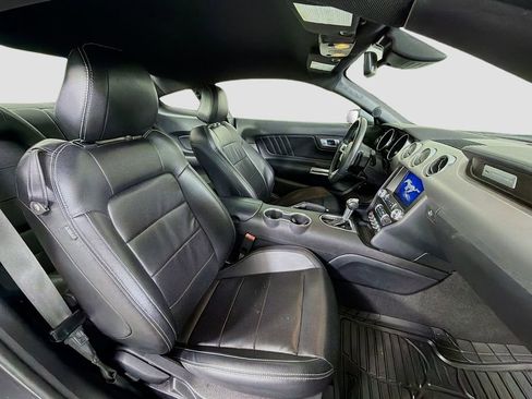 Used 2021 Ford Mustang Premium image 28