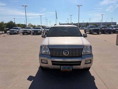 Used 2006 Mercury Mountaineer Luxury AWD/4WD image 2