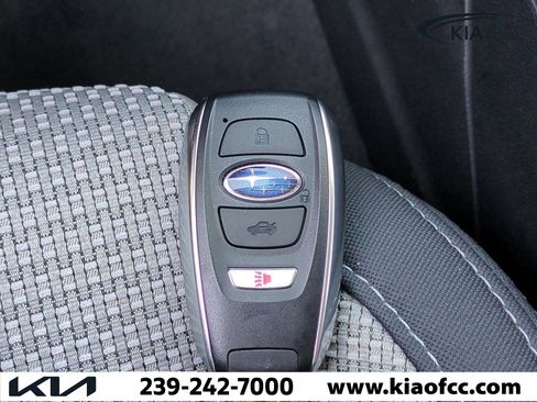 Used 2023 Subaru Outback Premium image 31